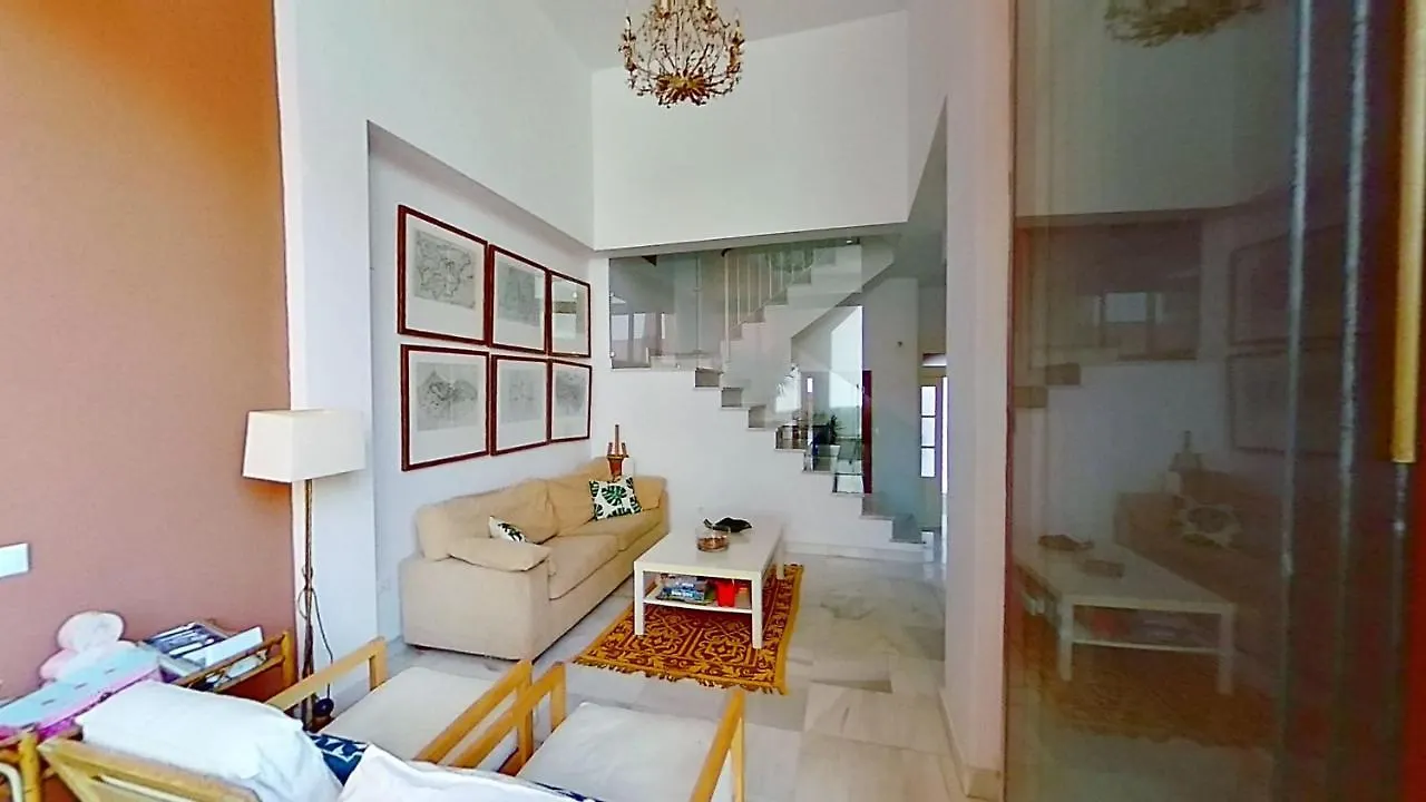 הוילה Villaverde del Rio Alpesa Casa 0*,  ספרד
