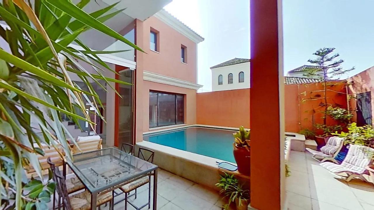 הוילה Villaverde del Rio Alpesa Casa 0*,