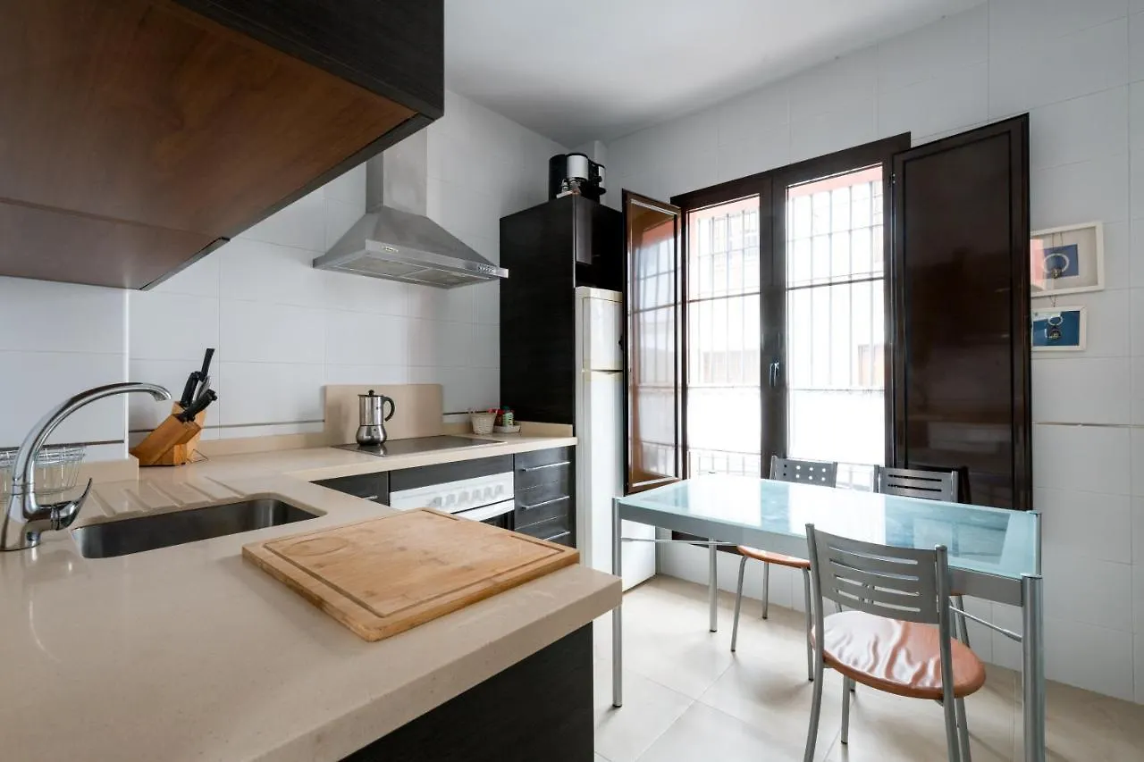בית נופש הוילה Villaverde del Rio Alpesa Casa ספרד